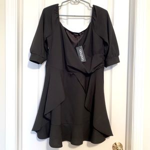 *NWT* Boohoo Black Ruffle Dress